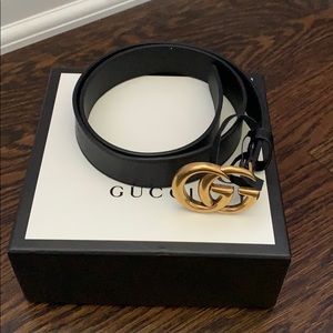 Women’s gucci belt